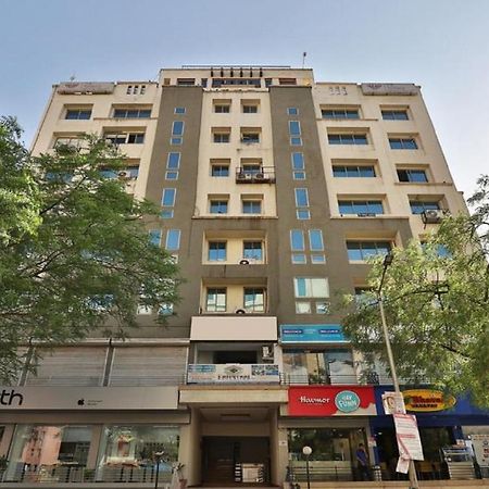 Hotel President Inn By Sky Stays Gandhinagar Extérieur photo