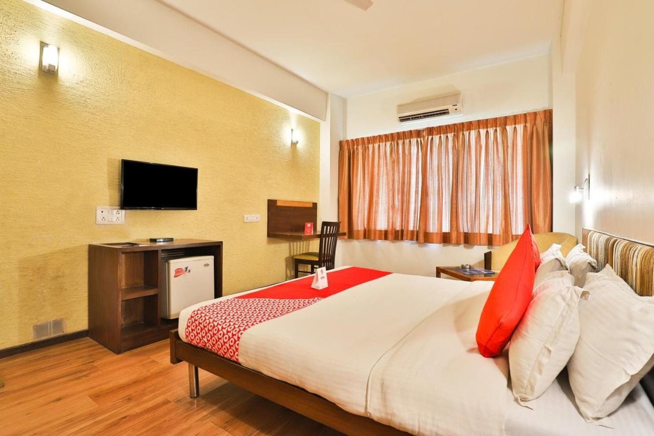 Hotel President Inn By Sky Stays Gandhinagar Extérieur photo